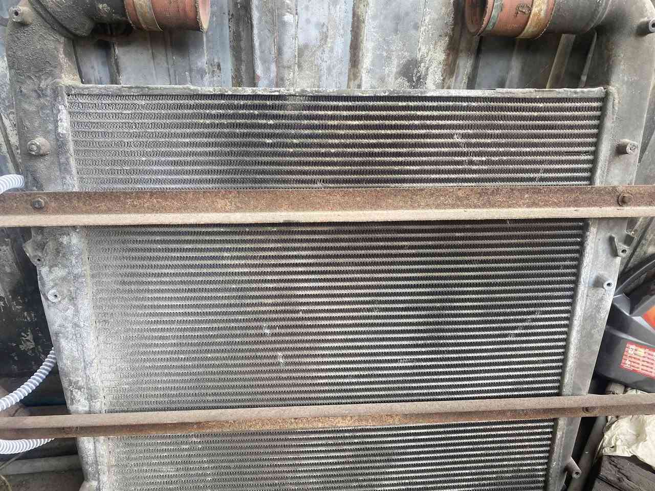 راس توليد وشاصي للبيع
راس توليد ملفوف الضهر مالته 350 كيفي 
وانتركلر +طبگه مال مكينة 8

الاستفسار
***********
***********
