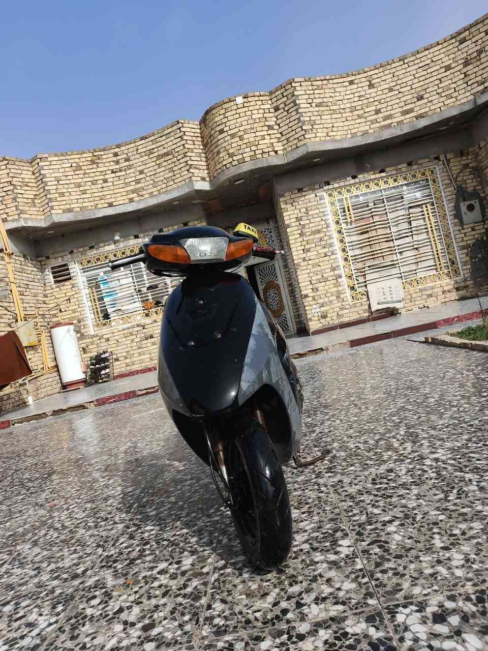 سلام عليكم درجة ساسوكي رمبه صارله شهر من طالعه درجة نضيفه ما مفتوحه مكفوله كفاله عامه السعر 300 قفل مفتوح الخاص الرقم ***********
