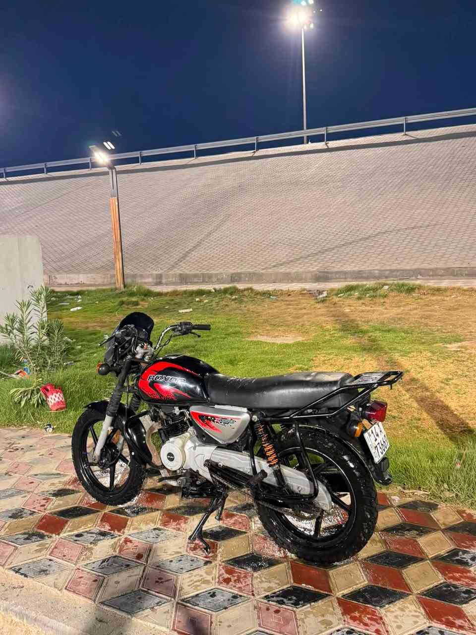 بوكسر رقم وسنويه انكليزي باسمي تحويل مباشر مجفته تجفيت شركه مكفوله من كلشي دراجه كلش نضيفه كهربائيات شغاله مكينه خرسه ماتنسمع
سعره مناسب متوازي عليه ١٥٥٠ مجال قليل كلش مكاني كزيزه 
رقمي ***********
