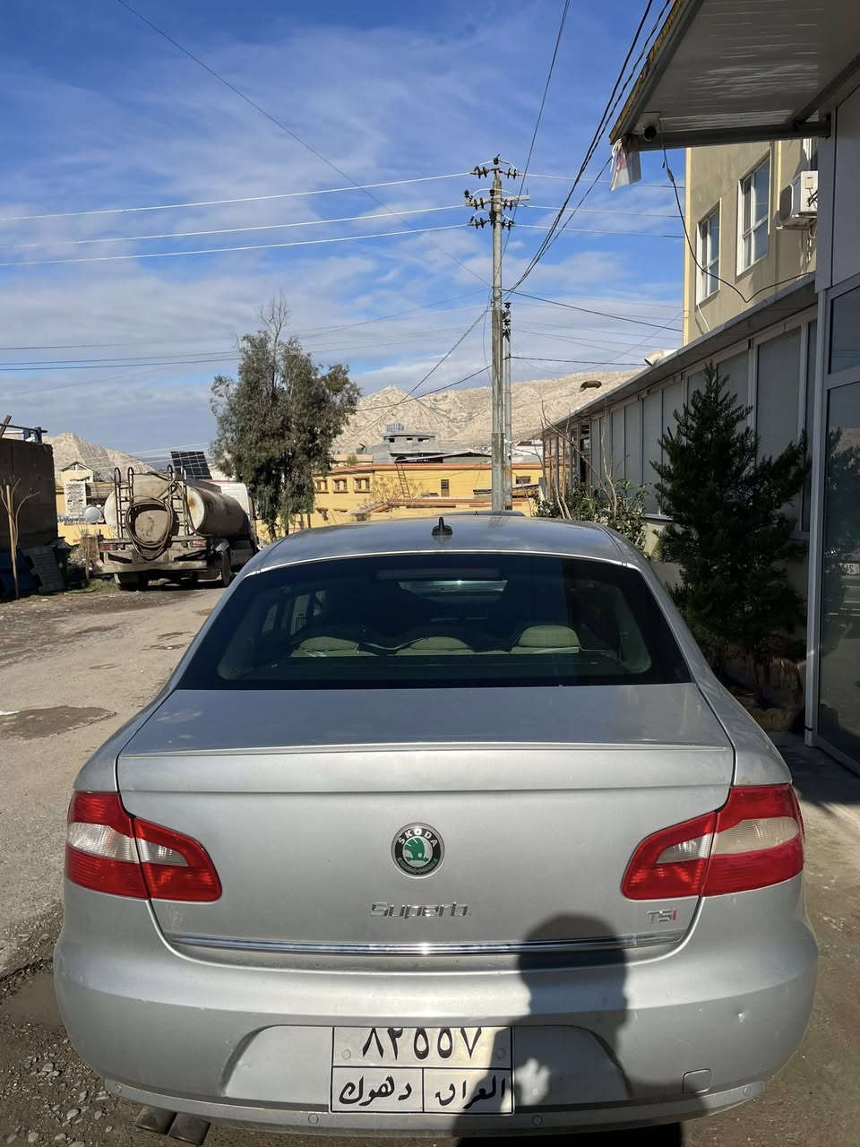 سكودا سوبه ر بى ٢٠١١ بو فروتنى سه ياره فول موسفات بى ده عم و سبخ تعيدله ك تيدا هه ى گير و مه كينه جديد ١٢ وه ره قه خورامه يل سه ر 
***********
