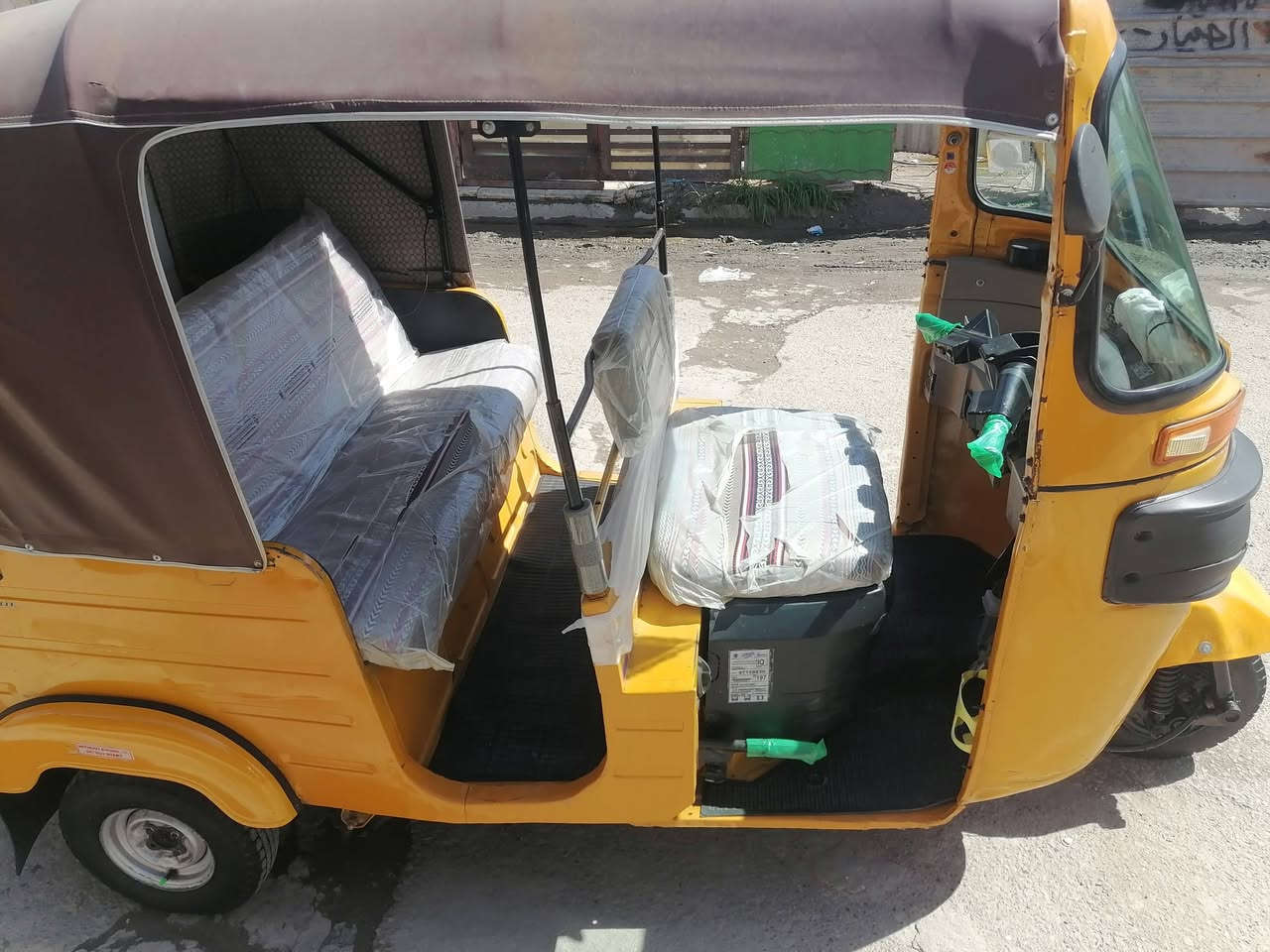 سلام عليكم تكتك للبيع موديل 2019 مكفوله كفاله عامه معمره بس دوس بإسمي تحويل ثاني يوم مكاني بغداد حي الجهاد ***********
