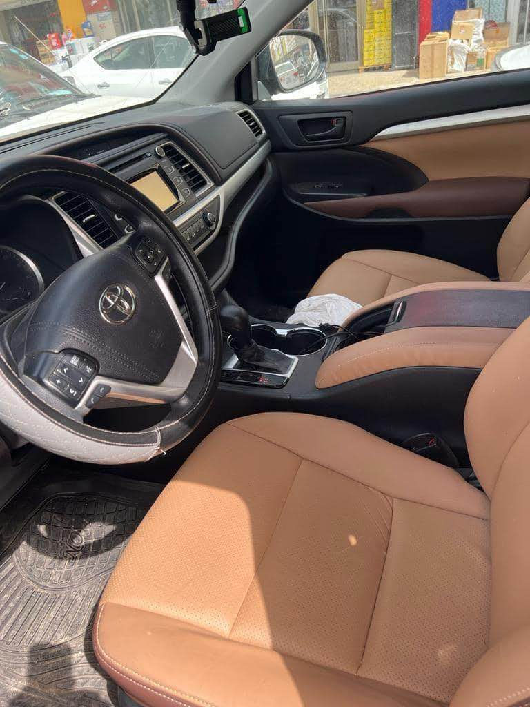 تۆیۆیا هایلندر 2019
سیارە زۆر خاوێنە 
4 تایەی نوێ 
ڕادار 
دبل اکسل 
7 نفری
تعدیل سورعە
ڕاداری جادە 
مواسەفاتی off road 
چەندەها مواسەفاتی تر  
سەیارەکە بێ لێدرانە 
3 پارچەی بەس پەمپ کرایتەوە 
دەرکە + چاملغ + نیو سندوق

250 وەرەقەو مەجالەکی برایانە 

تویوتا هایلندر 2019 
سیارة کلش نضیفة
4 تایرات جدید
رادار
دبل اکسل
7 نفری 
تعدیل سرعە 
رادار شارع مواسفات off road
مع مواسفات الاخری 
سیارە بدون ضربة
3 قطعة بس پمپ  
باب + جاملغ + نص سندوق
رایدین 25000$و مجال 

***********
***********
واتس ئاپ - ڤایبر أربيل, العراق
