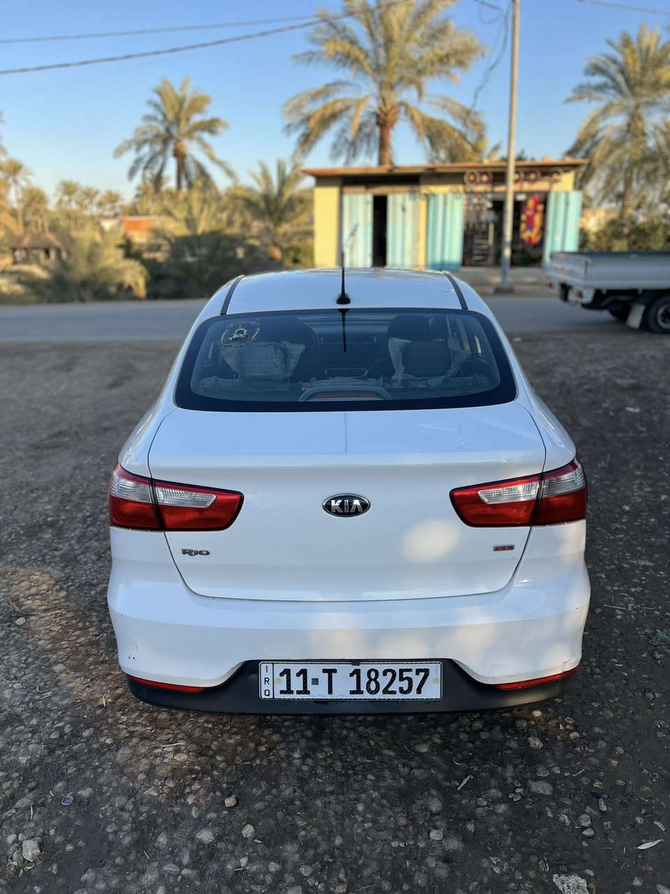 السلام عليكم اخوان
للبيع كيا ريو موديل 2016 وارد أمريكي محرك 1600 GDi رقم بغداد الجديد ب إسمي سنوية بعده جديده تنتهي  ب 2030  اخوان وارد أمريكي وضربتة باب وجاملغ الباب مبدل والجاملغ معدل بارد ومرجعي  والجاملغ الثاني مرشوش السونار موجود تريد تسوي سونار جديد ماكو اي مشكله السعر  103 وبي مجال للشراي مكاني واسط الصويره ***********

