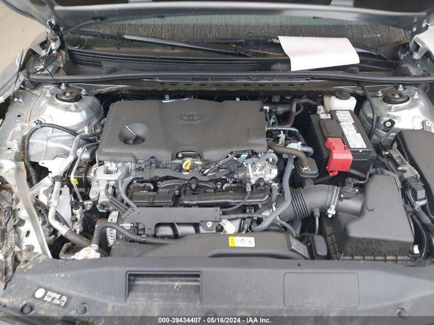 كامريxseفول ماعدا بانوراما للبيع موديل 2023ضرر موضح بصوره بدون دواخل بدون ايرباك كلها بشرط رقم اربيل سياره جديده وماشيه 35km سعر255وبي مجال باقي تفاصيل على وتساب ***********مكاني كركوك
