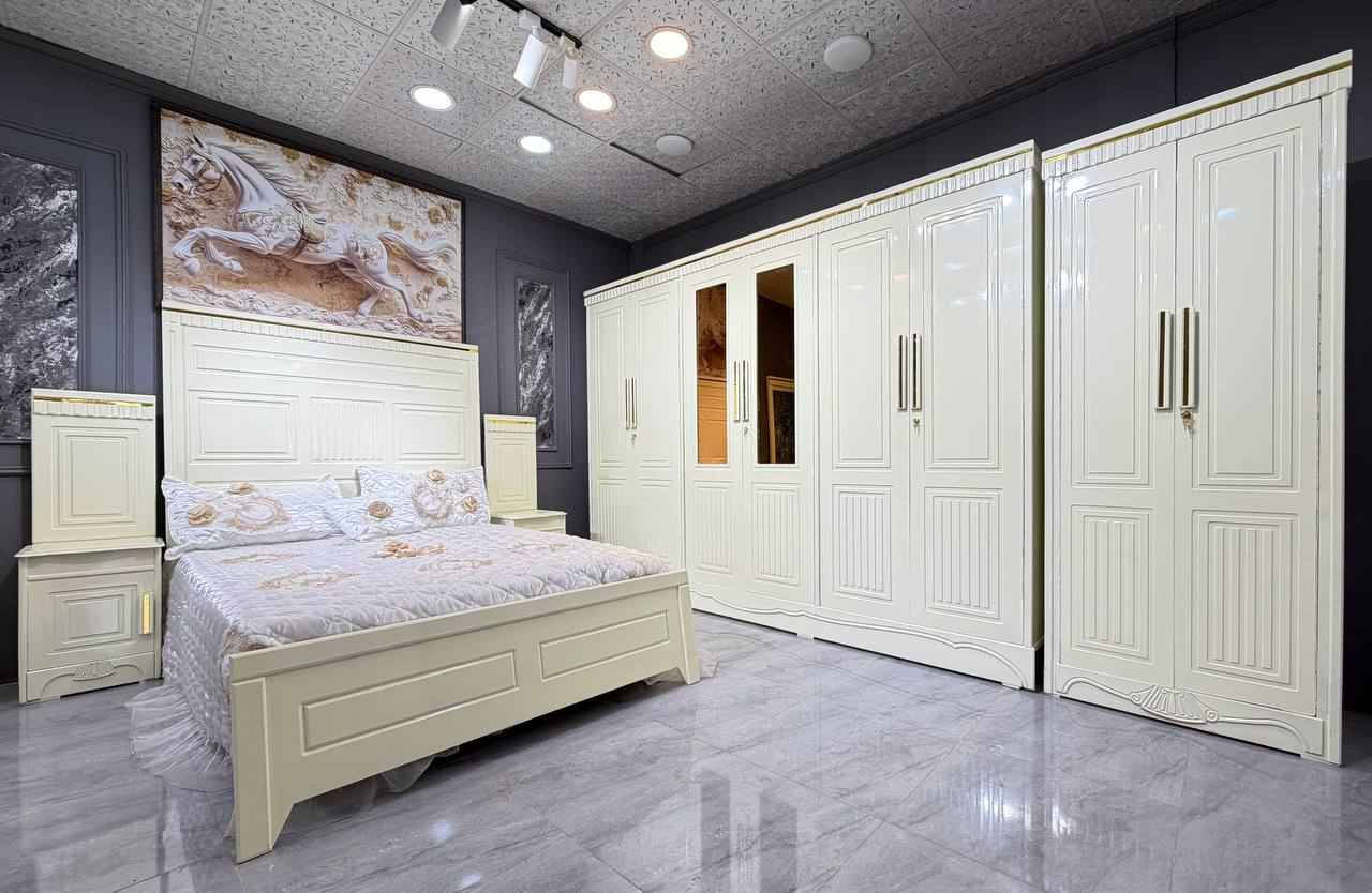 🟤 غرفة عراقية – شغل اقتصادي من أصباغ البوية
التفاصيل الكاملة والقياسات موضحة داخل الفيديو ✅
تتكوّن من 9 قطع بالمواصفات التالية:
✅ الكنتور
•  أبواب CNC
• الخارج: MDF تارس سمك 5 ملم
• الداخل: معاكس أبيض 3 ملم
• الضهر: معاكس أبيض 3 ملم مشدود براغي
• نرمادات شريطية
• الفرشة: بلوك
✅ الصومية
• بلايد أسود
• 6 أرجل كربلاء, العراق


**إذا كنت صاحب هذا الإعلان وتريد حذفه لأي سبب، رجاءا أرسل رسالة إلى الدعم الفني**