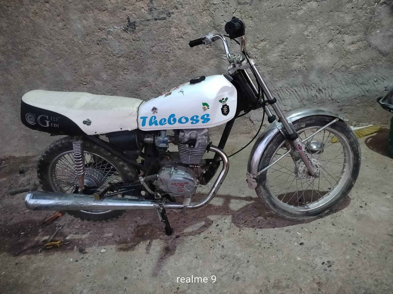 مطور للبيع سعر 225وبيه مجال رقم ***********
