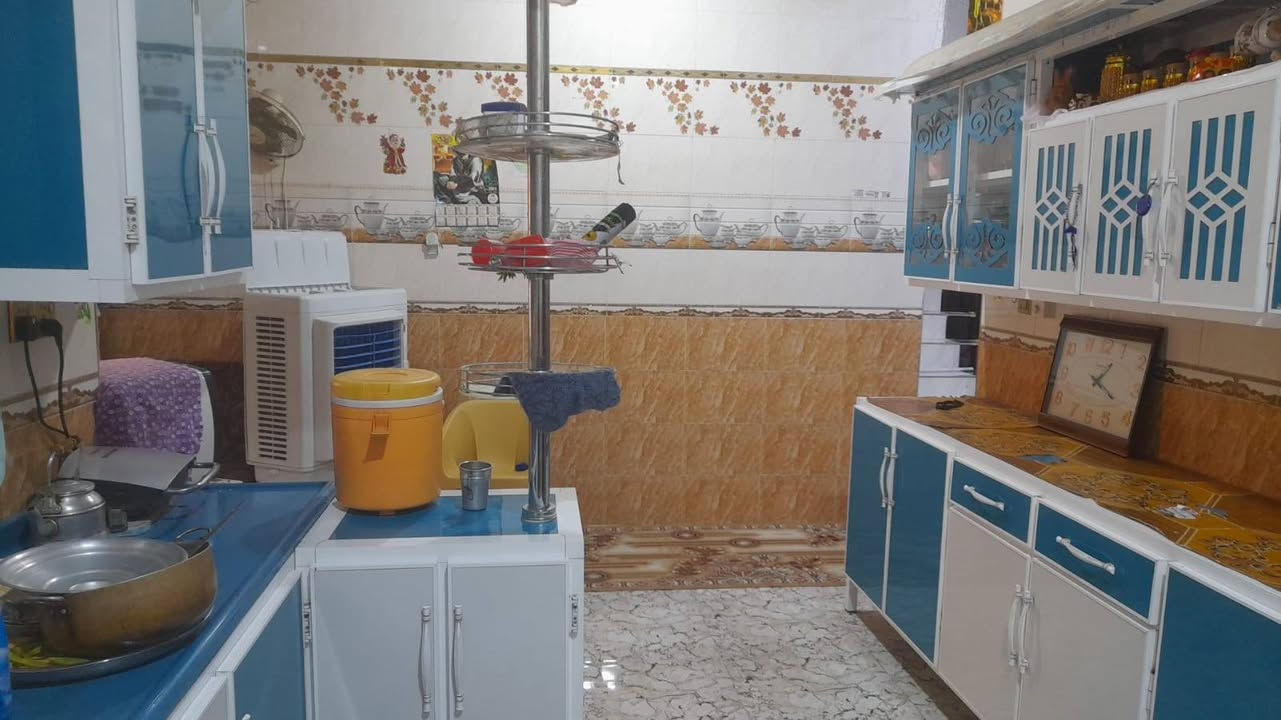 بيت للبيع 
📍منطقة حي التاميم (الغسل) 
المساحة 200 متر
الواجهة 10
النزال 20
كونكريت مسلح درجة اول 
مرمر سلاميك
السعر 94 مع الكاونتر
 تواصل والاستفسار
***********
