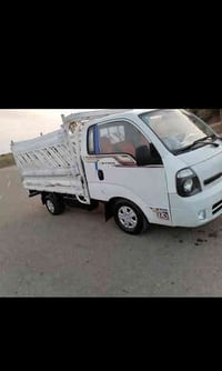 كيا موديل 2014 سياره نظيفه وجاهزه محرك وقير وشاصي مقفول سياره بس مصبوغ...