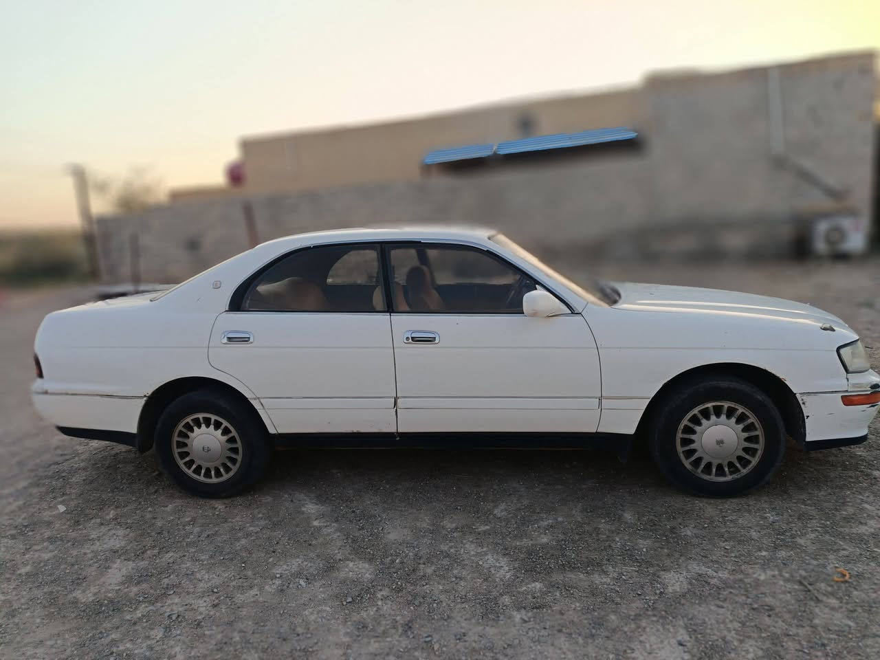 سياره بطه للبيع سياره خير من الله صبغ بلاديه خير من الله تبريد ثلج خير من الله حداده 75 100 مكينه 2ونص قطره ما تنقص بلاديه رقم نكليزي وبسمي السيارة مكان واسط الكوت للستفسار اتصل علا الرقم وبيكم خير وتدللون ***********
