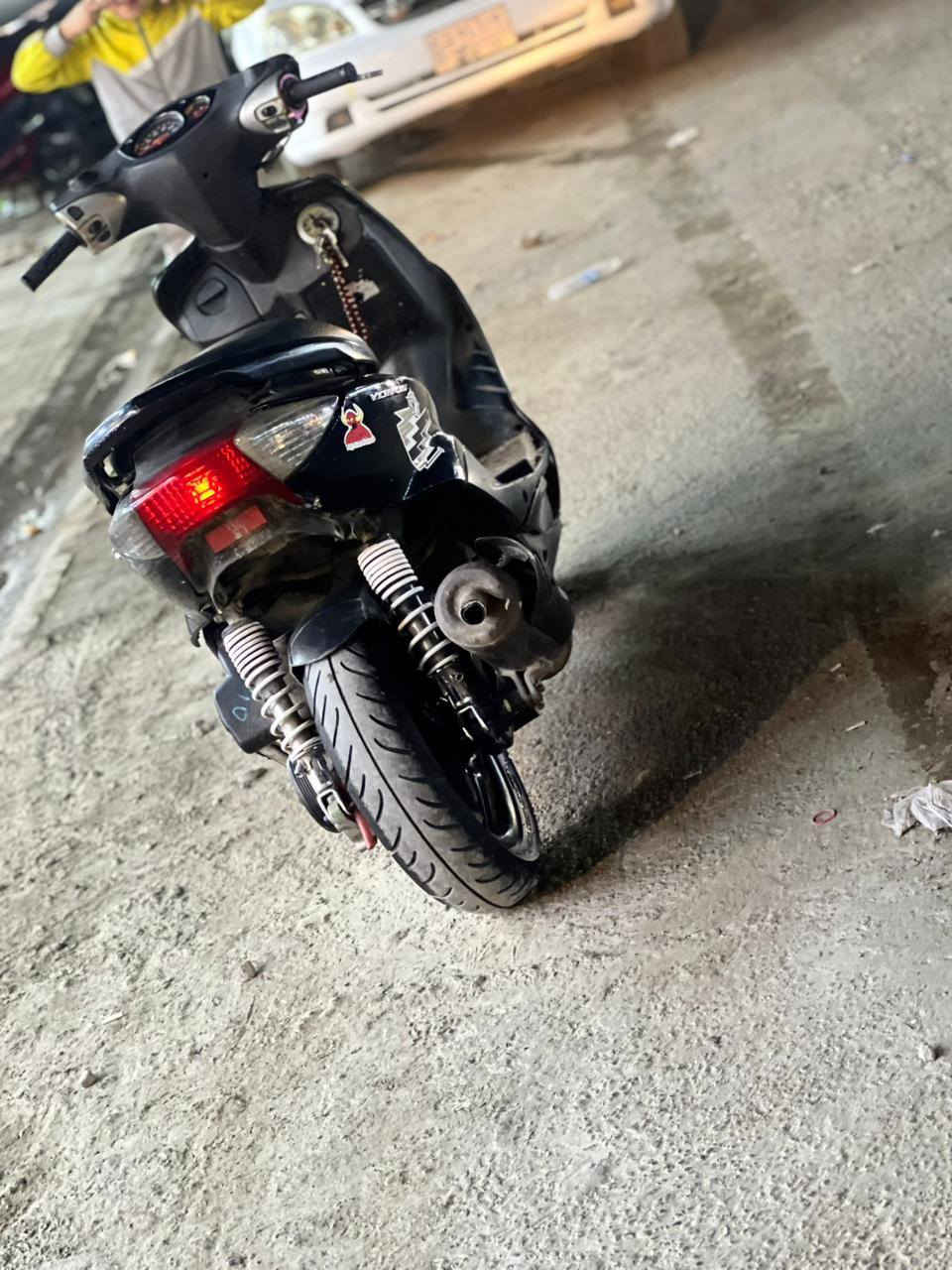 سلام عليكم دراجه سكنس شك الكاع شك 58ونص هون مكفوله من كلشي دراجه جلاله طيك تأخذ وتروح تري وين ما يعجبك سعر دراجه 800وبيه مجال متواجد على فيس اربع وعشرين ساعه بس كتب تعليق ورد عليك


**إذا كنت صاحب هذا الإعلان وتريد حذفه لأي سبب، رجاءا أرسل رسالة إلى الدعم الفني**