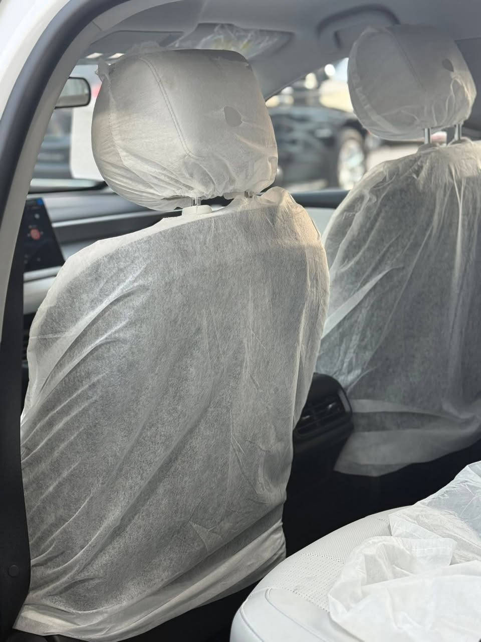 السلام عليكم 
بيوايدي سيل فايف مرقم وكامل بسمي
السعر138 قفل
زيرو
الشراي يتصل 
***********
