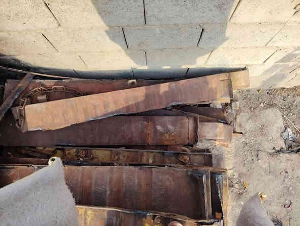 سلام عليكم لبيع جناب لمانيات هنه ودنك ***********
