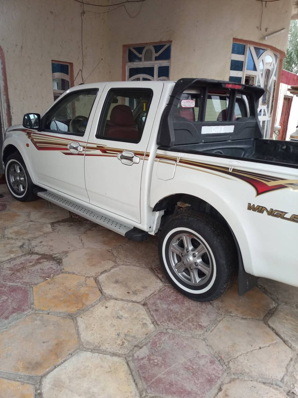 ﷽
للبيع  بيكم كريت ويل2020  رقم قادسيه دولي  بسمي  سنويه مجدد2030  السياره مكفوله كفالة عامه من وضربه وتبديل وخياس كهربائيات كله شغاله  تخم تاير حداديه جديده مكينه كير.شرط ممامفتوحه  السياره تبريد ثلج❄️  للإستفسار الاتصال على الرقم *********** مكان السياره الديوانية المهناويه
