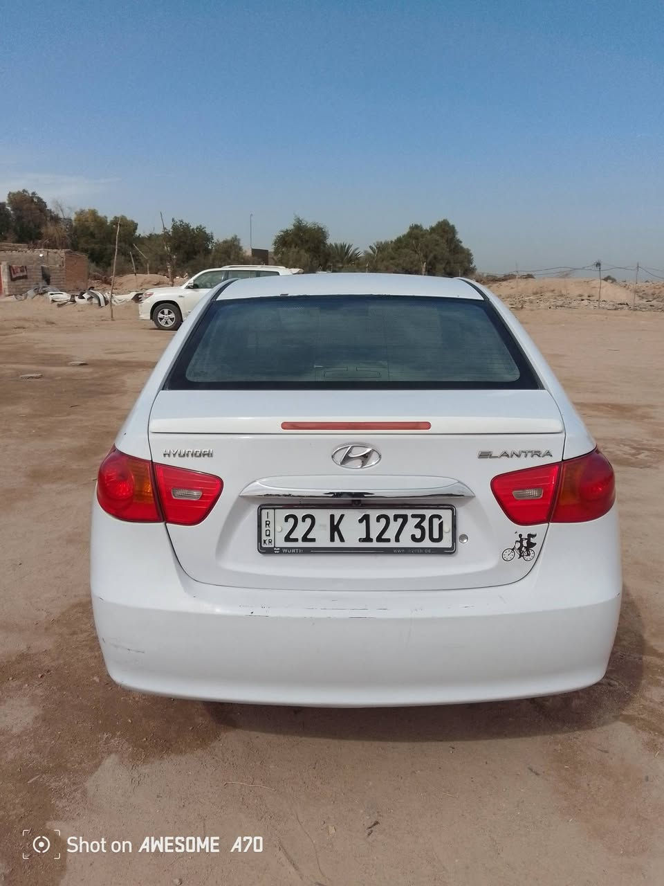 عنتره موديل 2011 مكينه وجير خير من الله سياره حلوه ونظيفه المكان نجف شارع المطار  وبي 
***********
