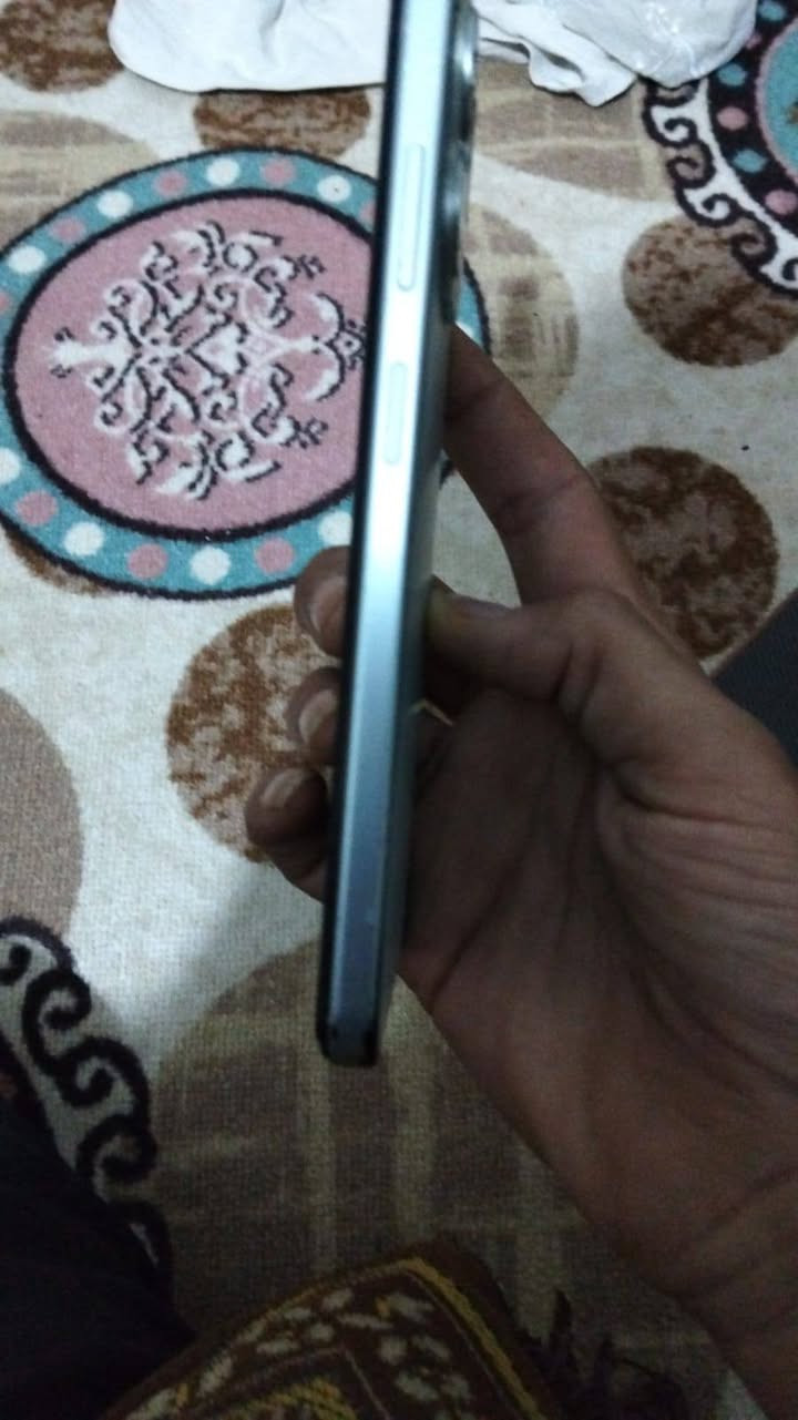 جهاز انفكس شرط الفحص مامفتوح اريد مراوس بجهاز نضيف ابيع وراوس
***********
