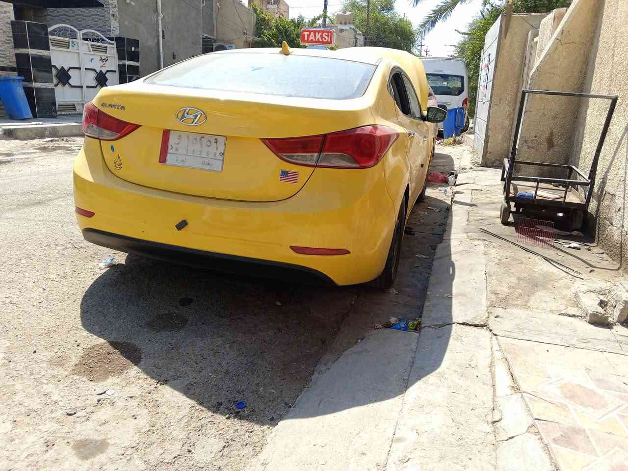 سياره النترا مضلع 2013امريكي كامله كفاله عامه حادث امريكي طخه بسيطه بالجاملغ الامامي بدون معجون داخل جديد كهربائيات شغاله تخم تأير تبريد ثلج منضومه جديده كامله مصفره ما عليها اي شي بسمي السنويه لل2027 كير مكيه كفاله السياره مال بيت ما مشتعله بالشارع شادلها منضومة زنون 3اوراق السياره بلاديه سبب البيع اريد أخذ خصوصي بكان السياره بغداد البياع ***********
