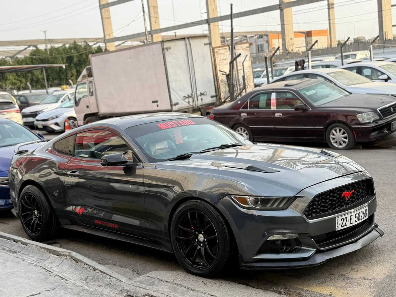 السلام عليكم 
موستنك ستة سلندر
‏Mustang 2017 V6
كير محرك اكسل شرط
حادثها موجود بلمنشور بدون دوخل
ماشيه88 
تبريد كهربائيات شرط
الاضافات
دعاميه شيلبي
لحية شيلبي
سبويلر جيتي 
كزوز روش دبات
دفيوزر 
داخل كاربون فايبر كامل حتى قعده مال تبريد كاربون فايبر
اناره داخليه الوان
 ويل ٢٠ فويسن يخبل
تايرات نظيفه
كزوز رياضي فصله و طلاقات
سياره شرط مابيها مصرف نهائيه
رقم اربيل تحويل او وكاله 
مكان سياره بغداد البياع 
سعر 120وبي مجال بسيط
للبيع او مراوس 
***********
