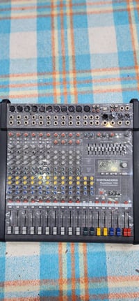 مكسر داينكورد الماني اصلي استخدام قليل كلش نضيف للبيع ٢١ ورقة هذا رقمي...