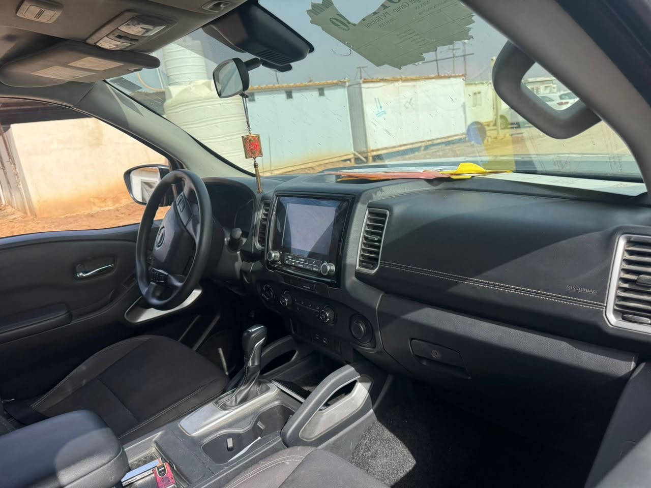 نيسان فورنتيرا 2022 فور ويل وارد امريكا رقم ميسان حادث دعاميه فقط  مال جناي سياره نضيفه ومكينه خير من الله 
ماشي 50  مكان ميسان 
السعر 230 قفل 🔒 
***********
