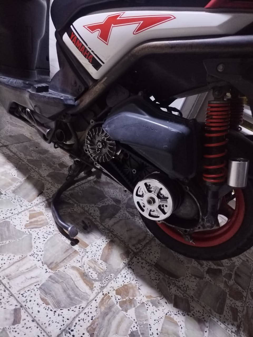 درجه سكنس جبلي نضيفه وحلوه وبيه شغالت هوي تزويد درجه خير من الله مابيه نقص برغي سعره 900وبيه مجال مكينه مكفوله ***********
