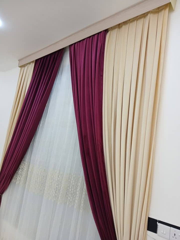 در النجف للستائر 
خياطة ستائر أقمشة اكسسوارات 
شارع المطار القديم 
***********
سيد عامر الحجاب
