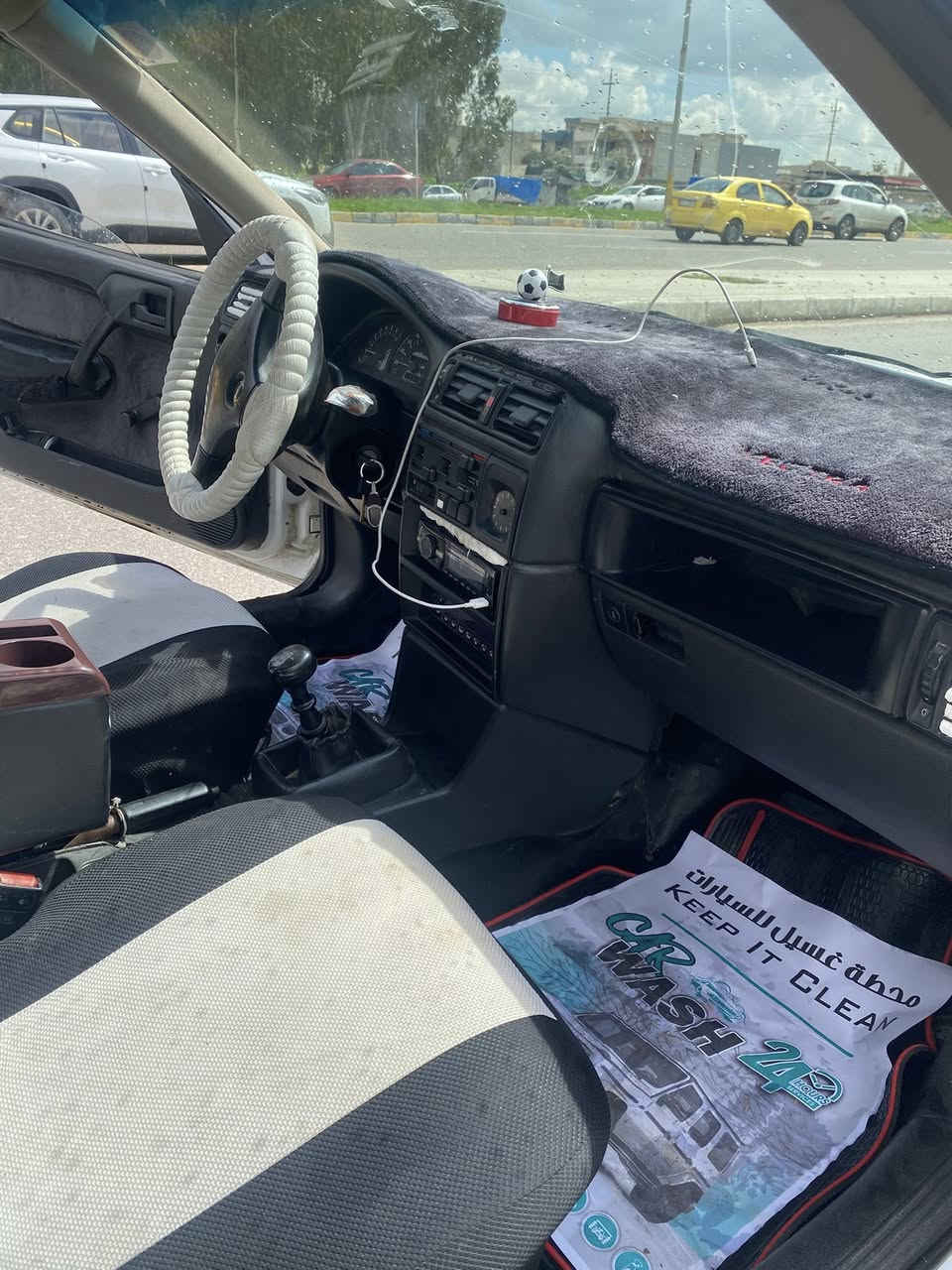 سلام عليكم اوبل فكتره موديل   1992 حجم 16محرك شرط كير شرط مصلح دواير ودوسات جاملقات الكدام كل واحد اربع اصابع صبغ كاربون بانزين رقم دولي نينوى بسمي شرط التحويل مكاني  السعر 40حي القاهرة ***********
