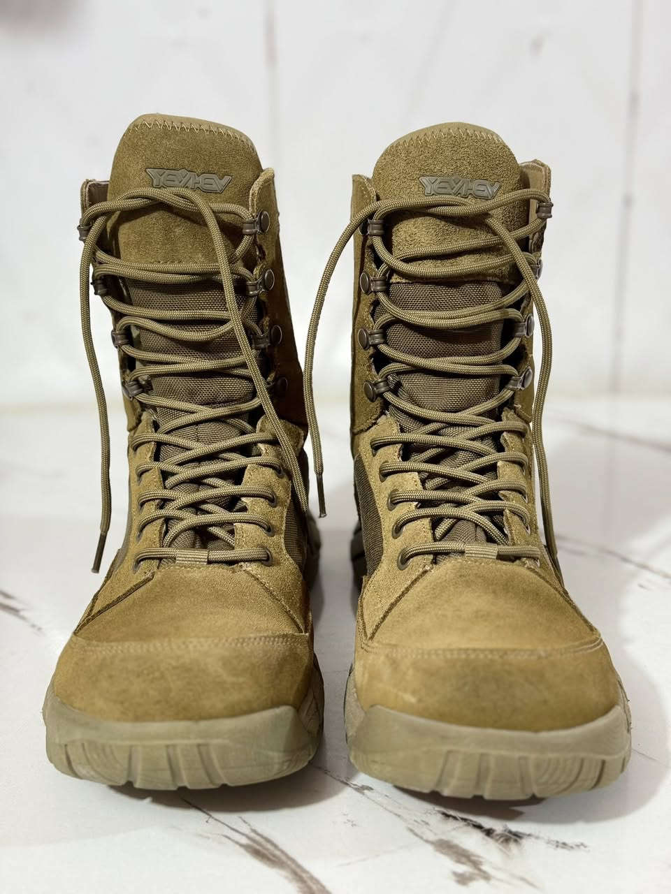 السلام عليكم بسطال للبيع قياس 43 السعر 85 الف  ***********
