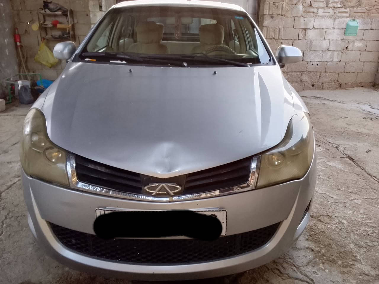 🤚السلام عليكم.
🔴 سياره شيري فلاوين 2013.
١_كير عادي. 
٢_مكينه جديده.
٣_تبريد فقط كبريسر.
٤_السياره بأسمي + رقم انكليزي. 
٥_سياره كشرها نضيف.
🔴المطلوب مراوس بسياره بيجو ايرانيه 405.
٦_ ***********. 
٧_  عنوان_ النجف _ كوفه _ ناحيه الحريه. 
٨_ سنويه السياره لغايه 2030.

