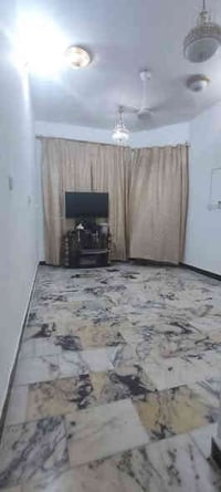 ام الخيل قرب الحولي • ١٠٠م • بيت مسلح