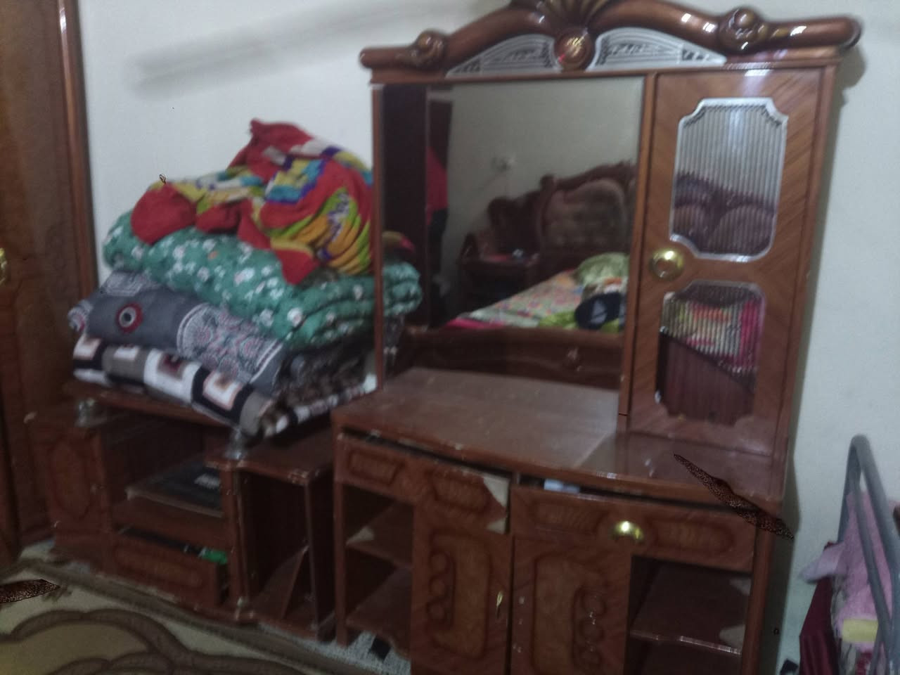 غرفة نوم على هاي الحالة 225مستعجل على بيعها مكاني الحسينية شارع ابو سمير


**إذا كنت صاحب هذا الإعلان وتريد حذفه لأي سبب، رجاءا أرسل رسالة إلى الدعم الفني**