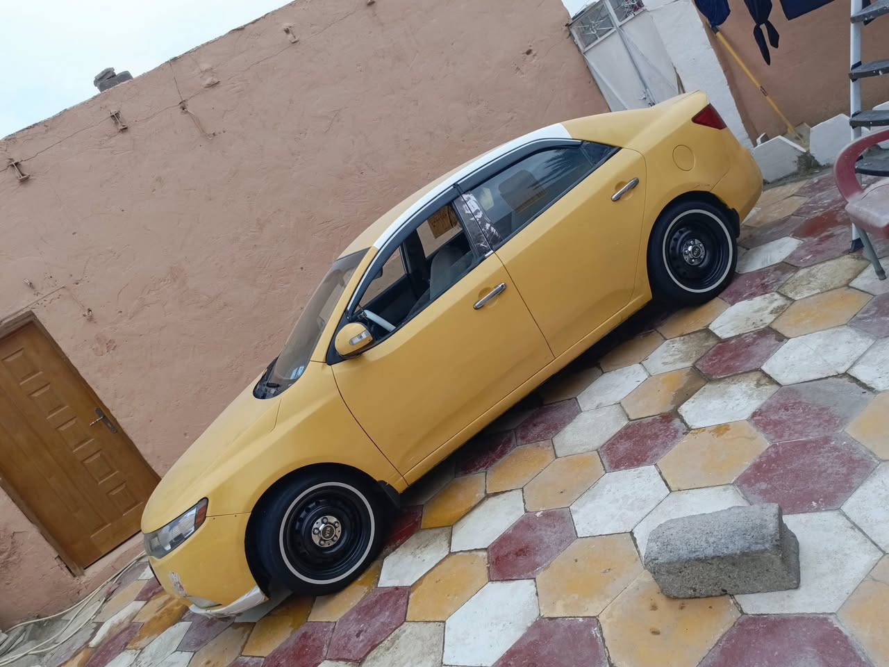 السلام عليكم
سياره فورتي البيع مديل 10 
رقم كربلاء جديد 
تخم تاير جديد حدادي جديد 
مكينه وكير خير من الله مكينه 200 دوش المرغوب 
‏‪***********‬‏ عنوان كربلاء
