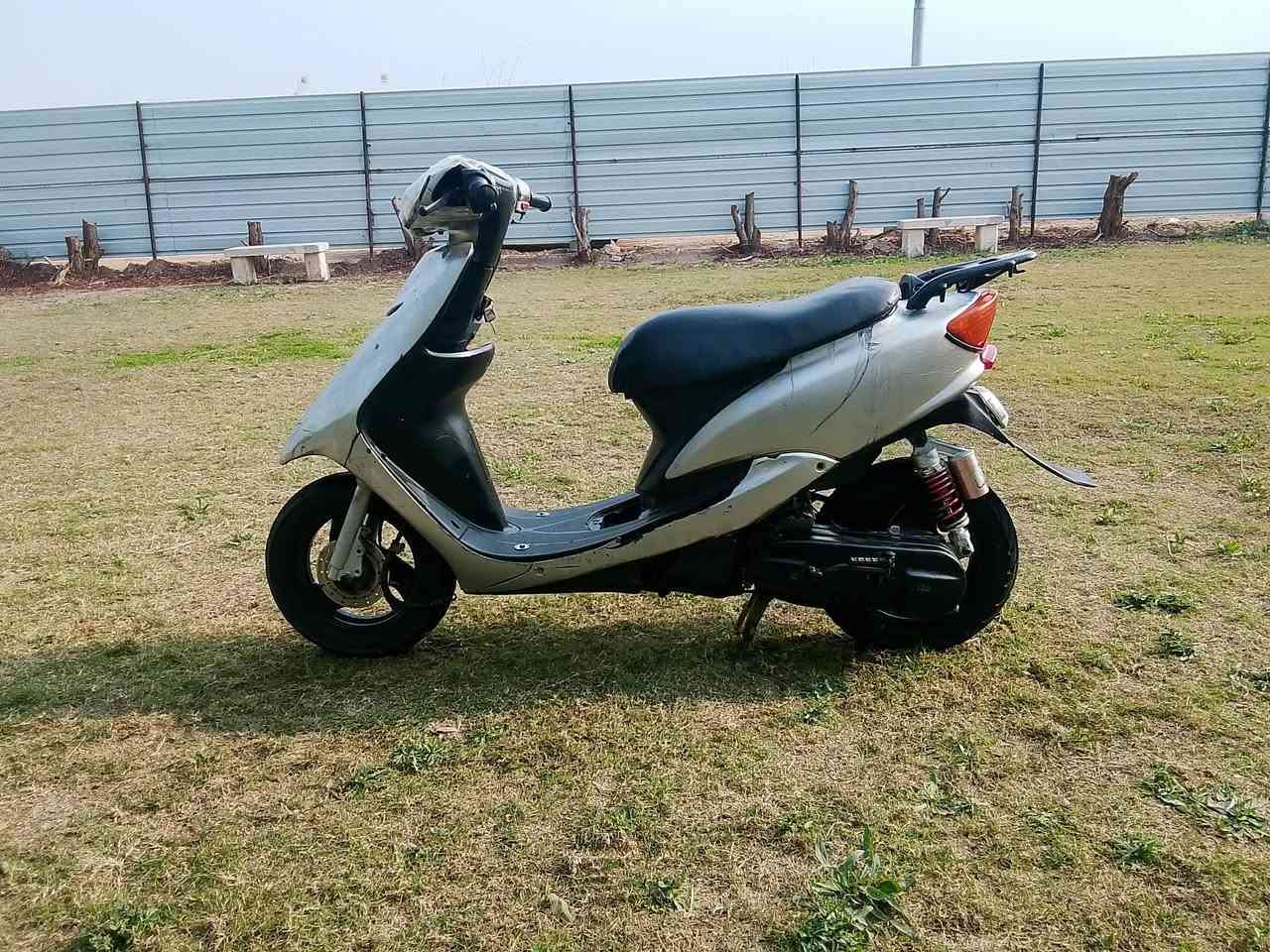 اسلام عليكم دراجة عصفوري 60 أي نقص ماكو سلف اشاير كاملة شلعة ومعدل مكينة ناعمة خير من الله سعر 200بيهة مجال استفسار *********** مكان واسط الحفرية
