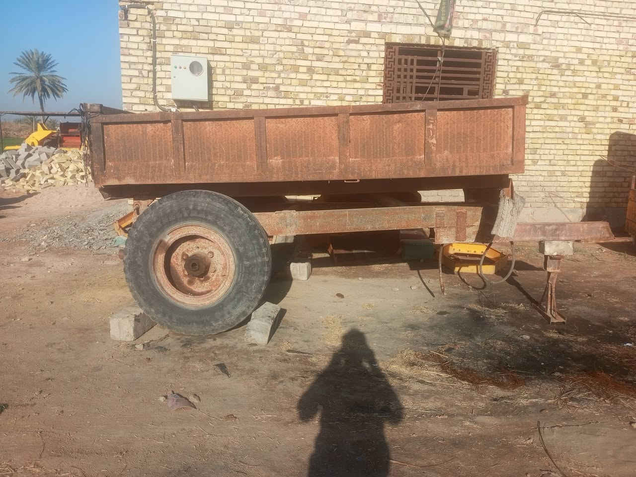 للبيع كافت انواع لكاروظات لستفسار عل رقم ***********@@@@***********
