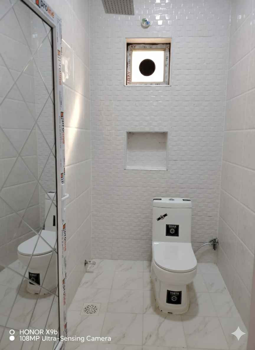 _دار للبيع في الخاجية_

_المساحة:_ 100 متر
_الموقع:_ خلف مدرسة النوافل، بصف الركن عن شارع القسم البلدي
_المواصفات:_
- طابقين
- 3 غرف نوم
- بناء جديد
_للاستفسار:_ *********** (بأسمي مباشر) Singapore
