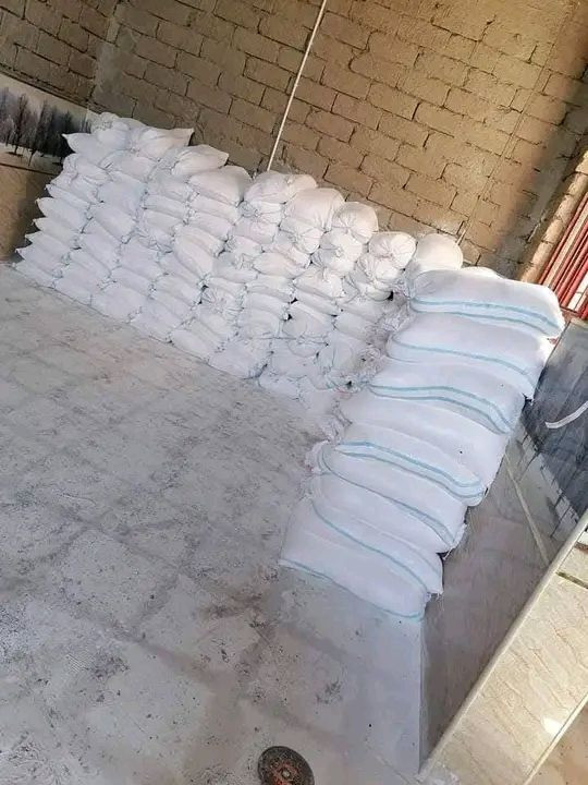 @إشارة 
جص الموصل أبيض رقم واحد وشرط 
          ( سعر المتر 60 ألف)
        (عدد 25 كيس)     تواصل(***********)
