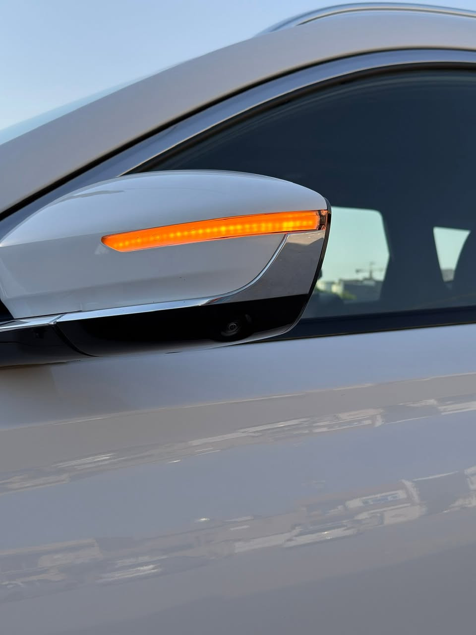 X90 PLUS Luxury 2025 جيتور
المواصفات:
نقط عمياء
اشارات مري
كشن تدفئه تبريد
كشنات جلد
داخل ماروني
كامرات 5 محيطيه
حساسات امامي خلفي
انذار خروج عن المسار
قيادة شبه ذاتيه
محرك T 2.0
ويل قياس 20
7 راكب
تبريد مركزي 3 قطع
سيستم سماعات Sony
صندوق كهربائي
بانوراما
شفتات ستيرن رياضي
وباقي مواصفات ال Luxury المعروفه اعلى مواصفات بفئتها العداد 27 الف كيلو متر
كلين تايتل رقم اربيل ومكان السياره اربيل
السعر : 19.000 دولار (190) ورقه
للاتصال : ***********
