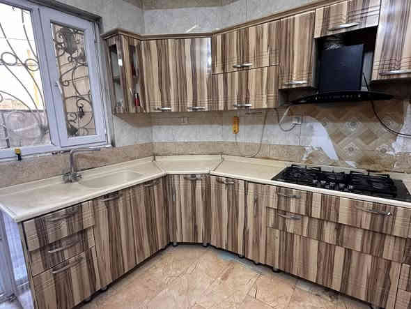 السلام عليكم
كاونتر ام دي اف نظافة 80‎%‎

مع ملحقاته 

طباخ كهربائي زجاجي

مايكرو ويف

فرن كهربائي

مرشحة 

كلهن ماركات زينه وشغالة 

للاستفسار ***********
السعر مليون و450 وبي مجال كلش بسيط

مكان بغداد-المنصور
