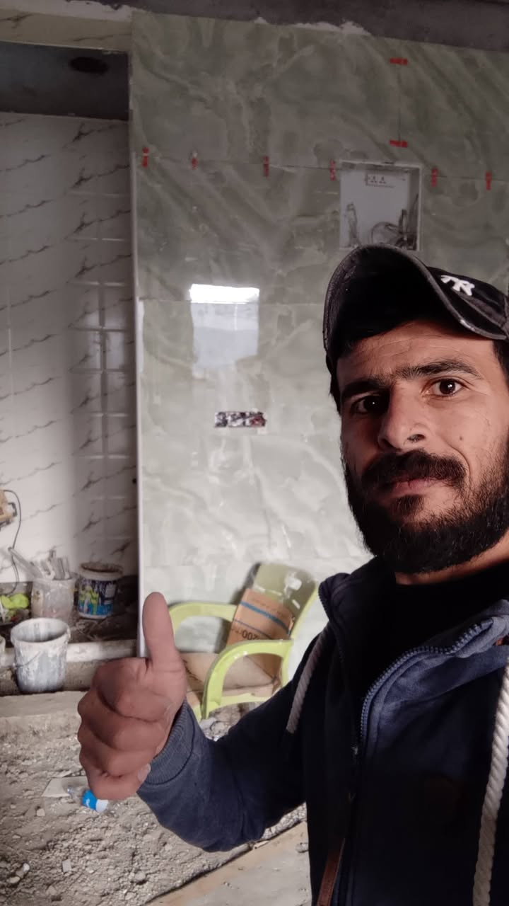 عمل بورسلين اللواح جدران
عمل سيراميك جدران
بورسلين ارظيات 
سقوف ثانويه 
***********
***********
