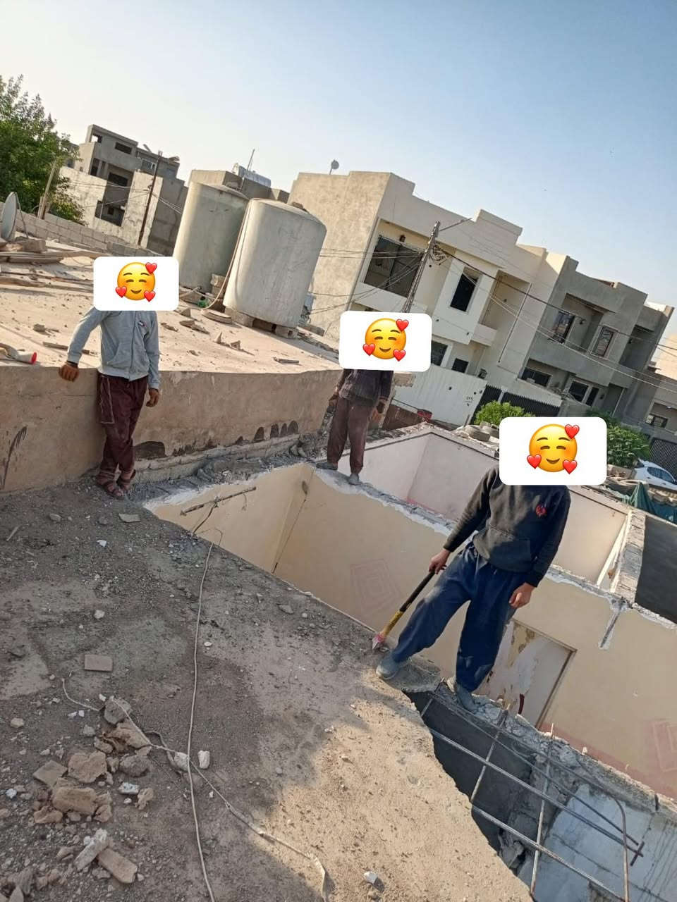 سلام عليكم كادر تنظيف بيوت  او تفليش او تصعيل بلوك    او حفر لاين  او تسيس بواري  او صبت لاش  ***********.   ‭٠٧٧٠ ٠٣١ ٩٦٦٣‬
