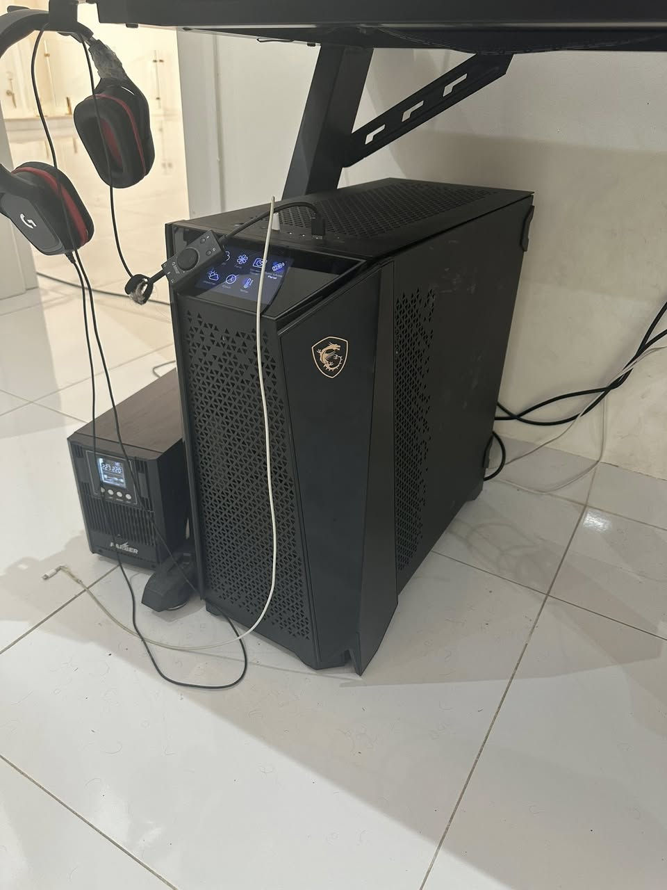 للبيع
تجميعة كاملة من الشاشة للكيس لليوبي اس للماوس للكيبورد كله تجميعة اصلية 

مواصفات الشاشة

النوع Lenovo

الحجم 34

WQHD:3440*1440

Ultra Wide 

cruved:1500R

170Hz

Refresh Rate with Overclock 

0.5ms

Response Time with MPRT

اليوباس 

النوع FARBER

الحجم 2000VA/1800W

مواصفات ال PC

اكارت شاشة :NVIDIA GeForce RTX 3090Ti

اما بعض المواصفات موجود في باقي الصور 

السعر :٨٠٠٠.٠٠٠ مليون 

رقم التواصل على الواتس ***********
