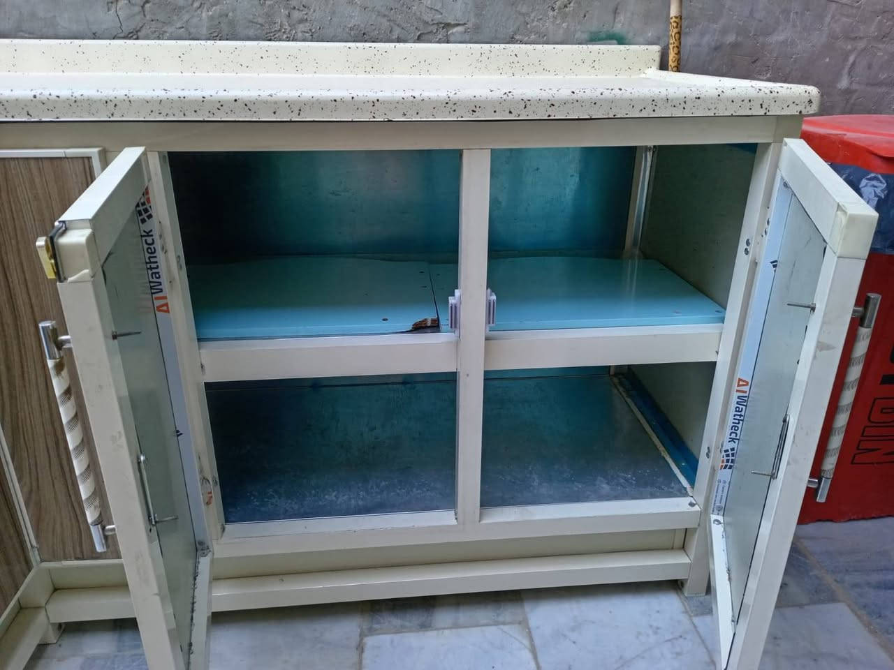 كاونتر مرمر نضيف نفس الصوره للبيع سعر ١٧٥بي مجال قفل ١٥٠
بيع مستعجل شراي خاص
مكان نجف


**إذا كنت صاحب هذا الإعلان وتريد حذفه لأي سبب، رجاءا أرسل رسالة إلى الدعم الفني**