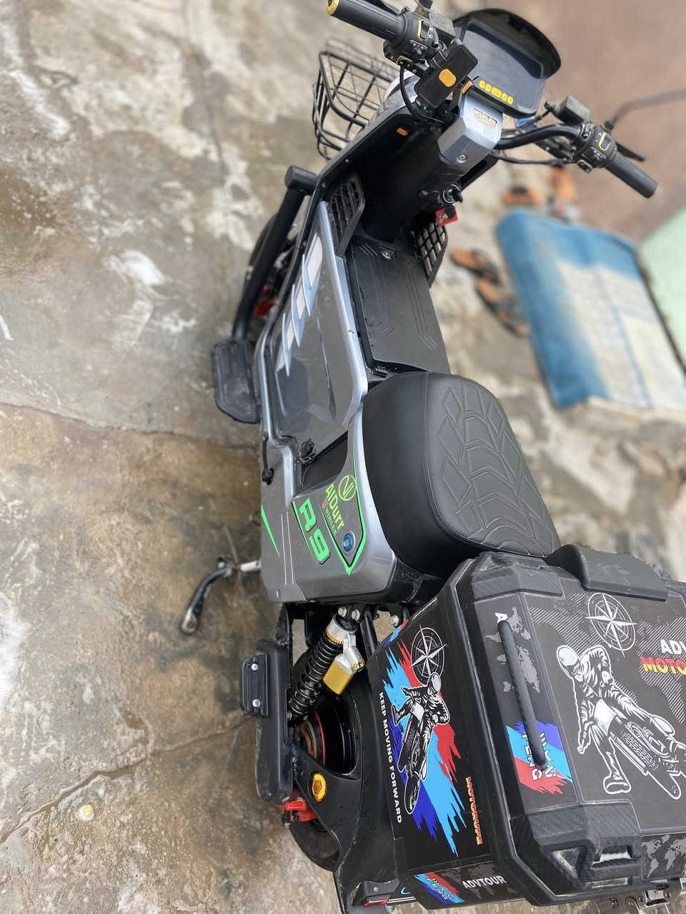 السلام عليكم دراجة x900دراجة خير من اللة استخدام شهرين دراجة جديدة المكان البصرة خور الزبير السعر 500هاذ رقمي ***********
