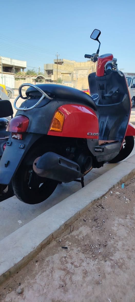 للبيع  ماكس بوليس كابريتر بلاديه مامفتوح برغي بيه تجي تفحص وين ميعجبك  كله ختم واحد مال حاويه
   مكان حله.    
  ***********
