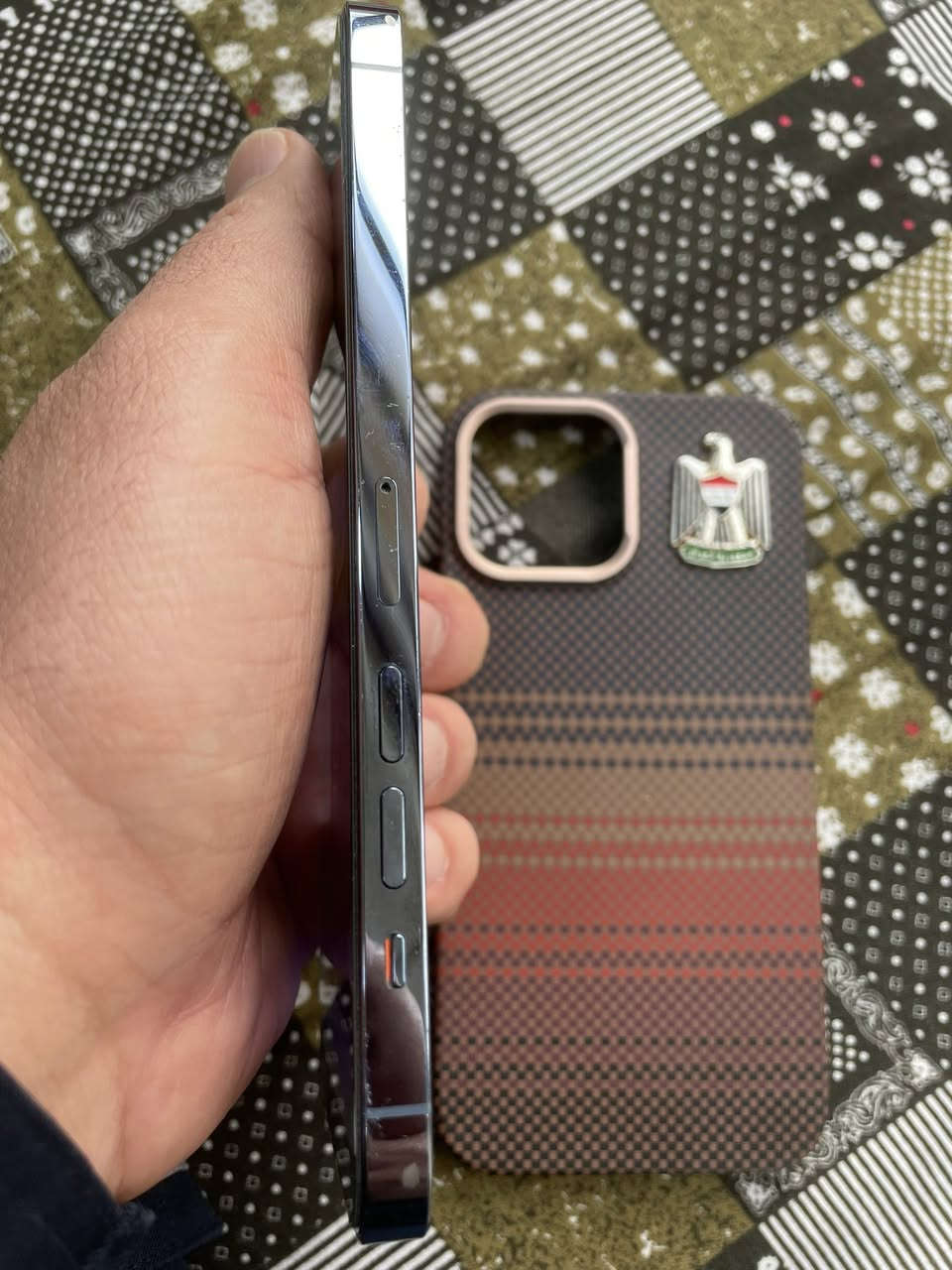 13 برو ماكس شرق اوسط
ذاكره 256 بطاريه 95 جهاز كبس 
شرط ضد الماي تك سيم الجهاز 
السعر600 الف 
***********
