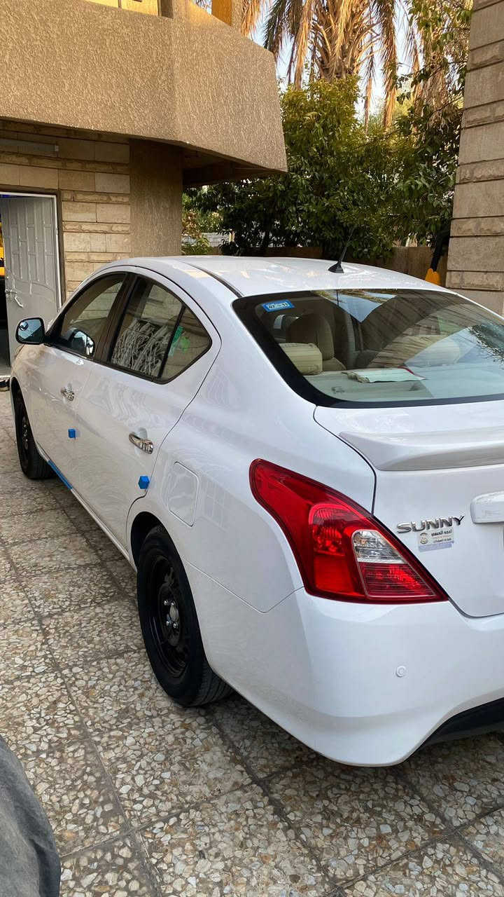 موديل 2022 بوضع الشركة ماشاءالله تبارك الله . الله يعني بيه يلي يأخذه 
هزة جديده سنويه جديده رقم انكليزي جديد مدوخ بشي 
السعر 12.400$ دولار امريكي 124 ورقه 
يلي تفيده يجي يشوفه و يدلل مكانه بغداد 
*********** زيد البدوي
