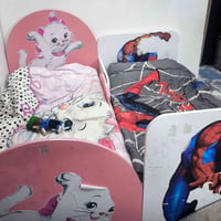 سرير أطفال عدد 2 من عمر سنة الى عمر 13 سنة بغداد الأعظمية  مع كافة ملح...