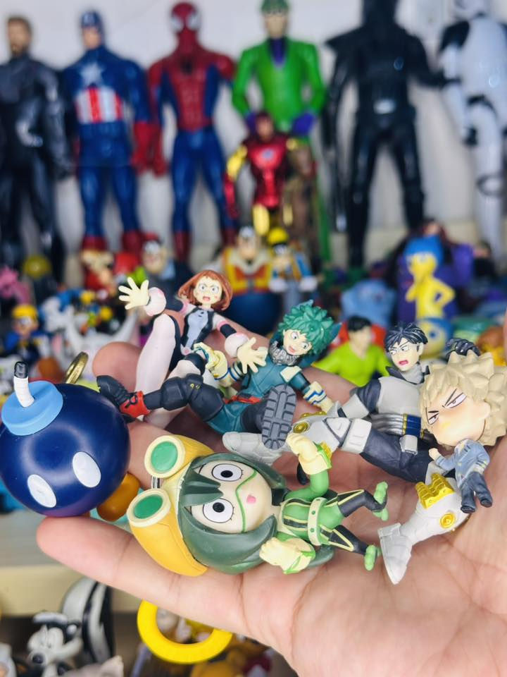 متوفرات قطع نوادر ومجموعات اي استفسار ***********
