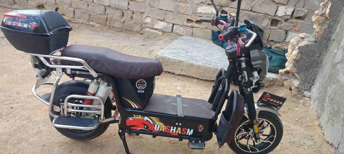 موطور شحن هيوشه (6 باتري)  للبيع موديل 2026 أستخدام شهرين فقط 
((ب800.000)) الف وبيه مجال 
رقم الهاتف 
***********
***********
