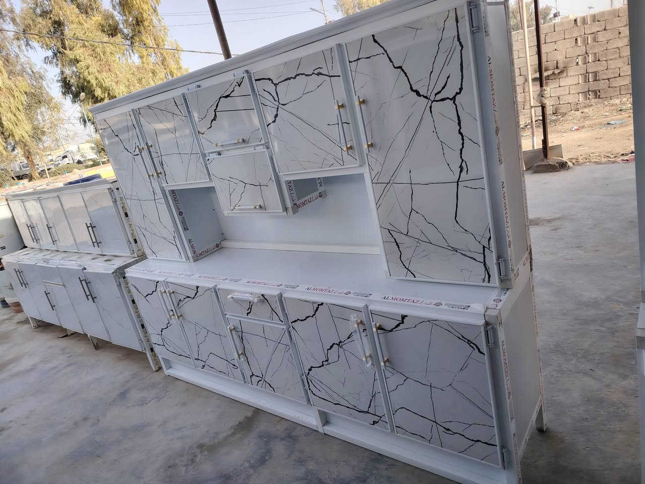 تم وصول كاونترات وسنكات مرمر جديد  احبتي 🌷 بيع وشراء ومراوس🌷 كافه الغراض المنزلية العنوان شهربان قرب❤ جسر الانكليز مدخل سريحة ***********🌿 بدارة خالد التميمي 🌹 مزاد الجوادين قضاء المقداديه 🌿يوجد خدمة توصيل فقط داخل ديالى
