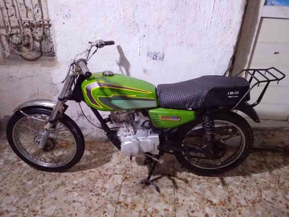 دراجه نضيفه مكينه مافتوحه مامحطوط عليه صبانه مكينه 2024شهر لعاشر مشدوده ادوات السعر 
325بيه مجال العنوان 
البصره طويسه ***********
